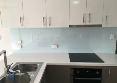 glass splashback