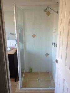 shower screen